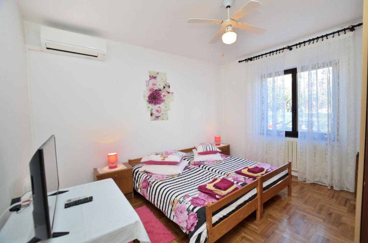 Rooms Tomc Fuškulin 外观 照片